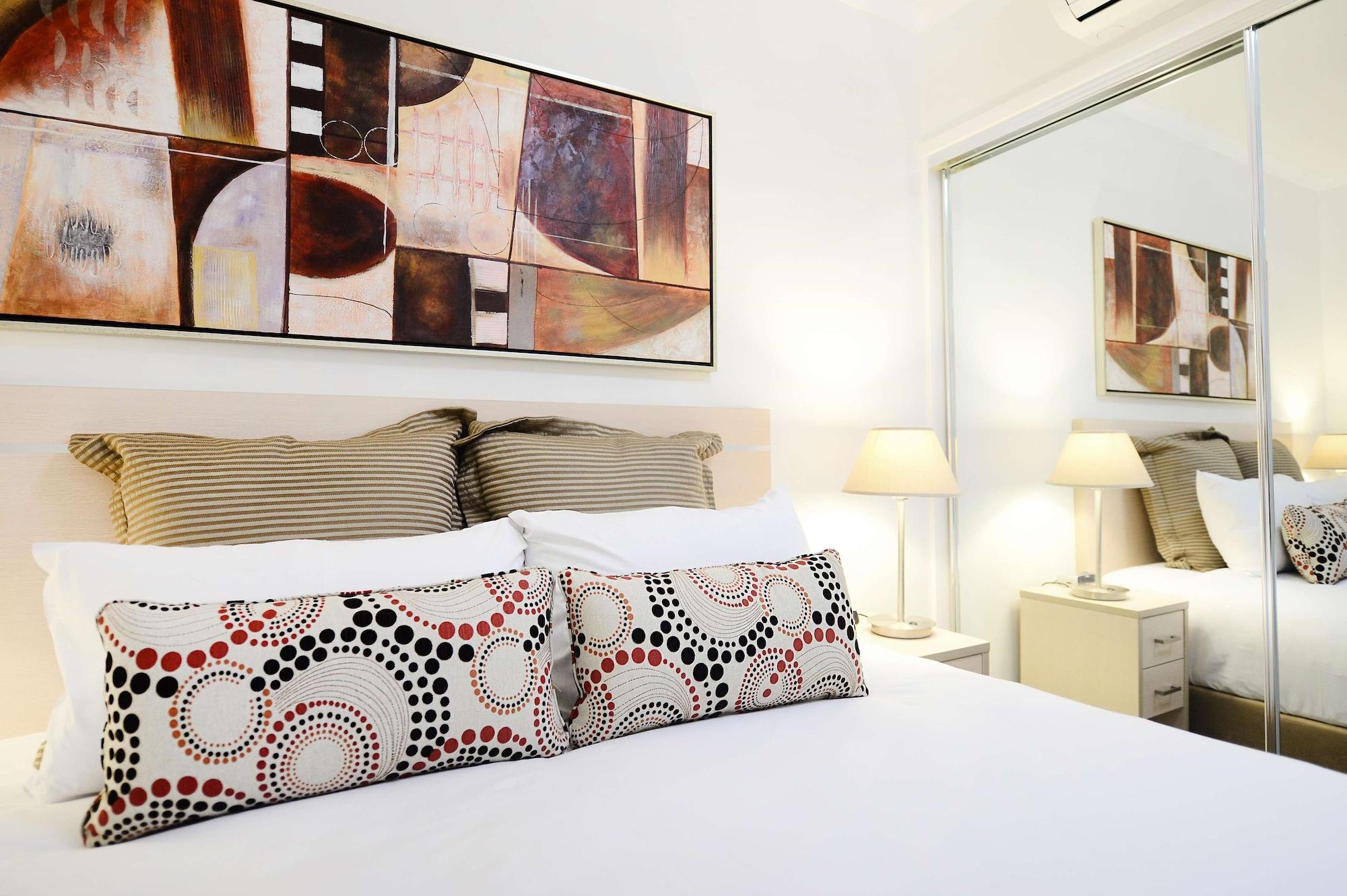 Oaks Moranbah Suites מראה חיצוני תמונה