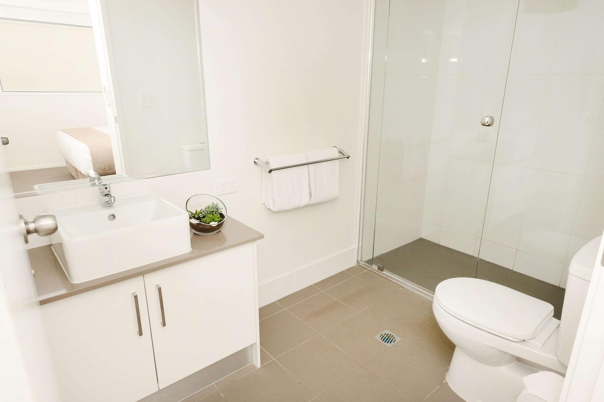 Oaks Moranbah Suites מראה חיצוני תמונה