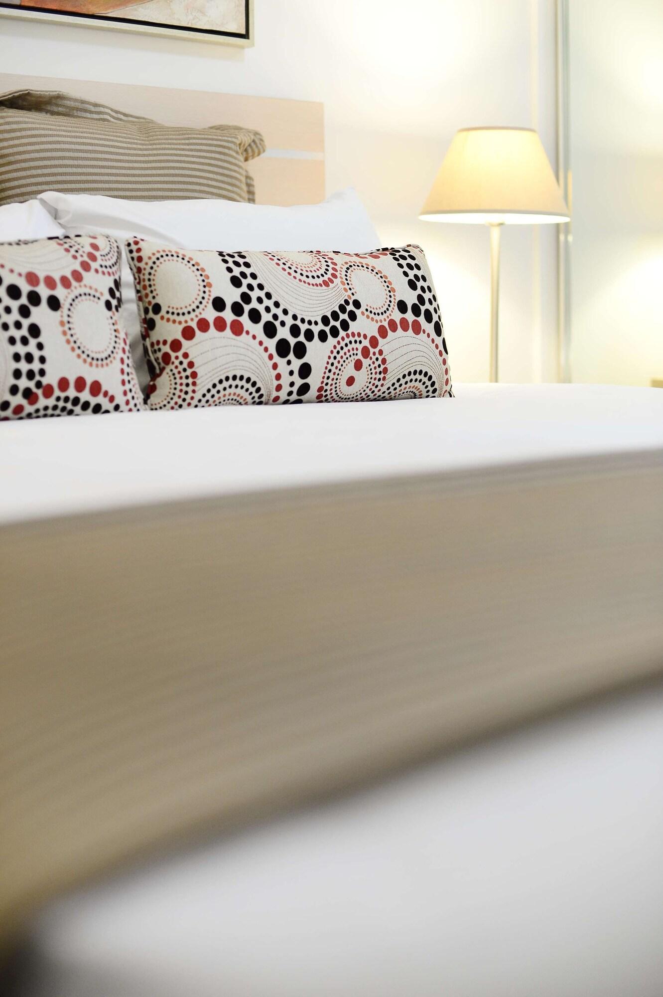 Oaks Moranbah Suites מראה חיצוני תמונה
